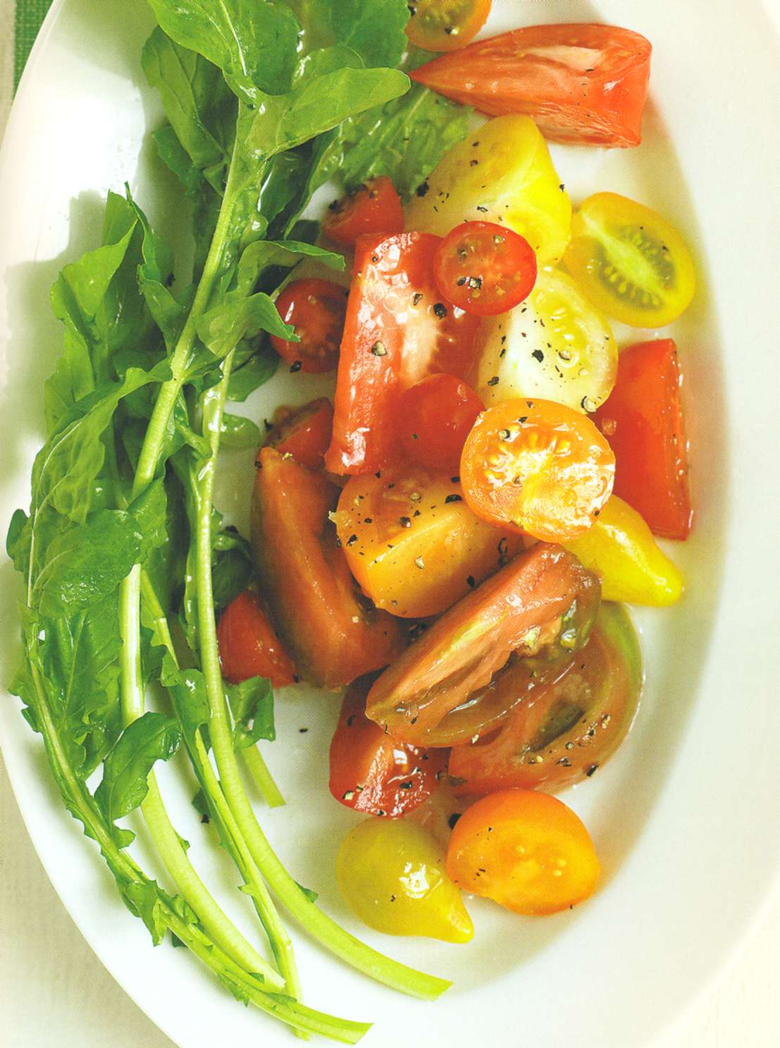 Рецепт: салат из разных сортов помидоров