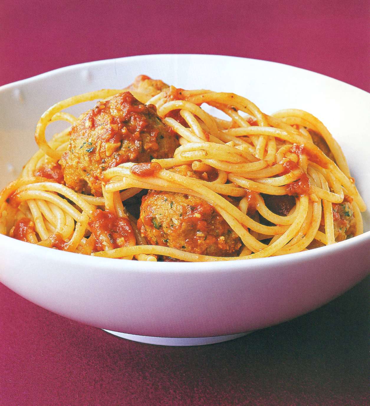 Рецепт: спагетти с фрикадельками из индейки
