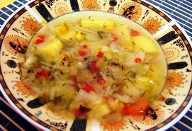 Наваристый овощной суп с капустой и кукурузой