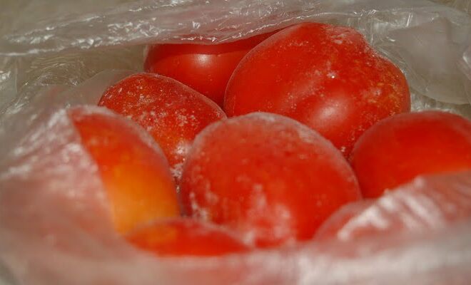Хранение помидоров – заморозка