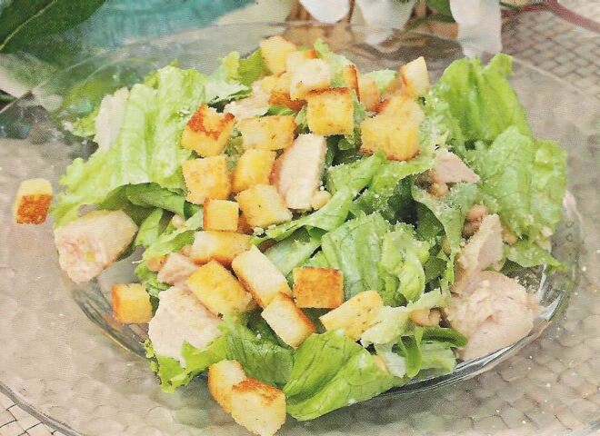 Готовим салат Цезарь