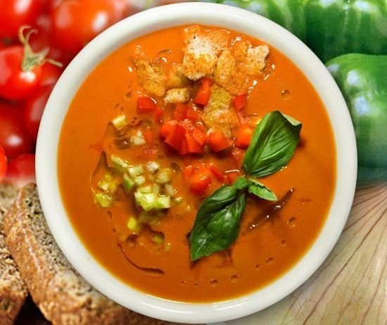 Пикантный томатный суп с рыбой