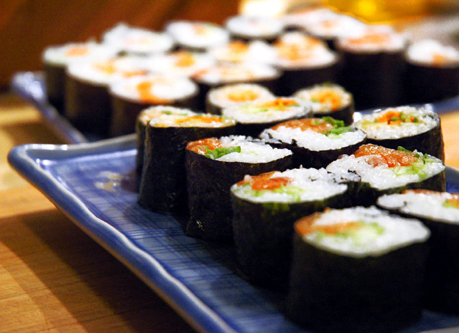 Экзотические блюда видео История суши и рецепты приготовления суши