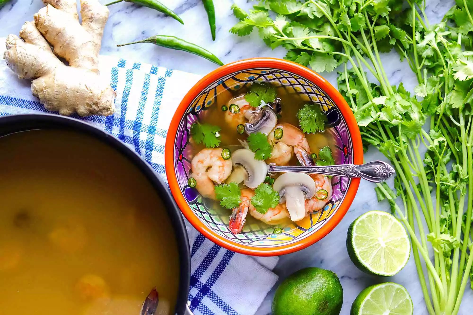 Том Ям Суп (Острый тайский суп с креветками)