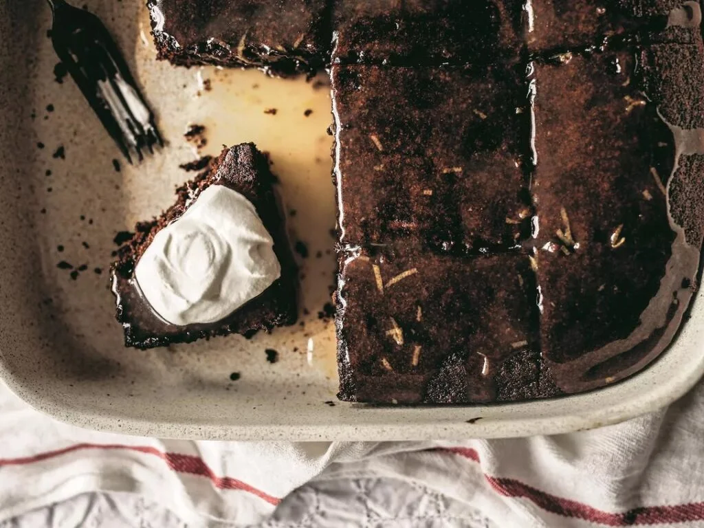 Кулинарная книга Тони Типтон Мартин «Юбилей» — источник черной радости