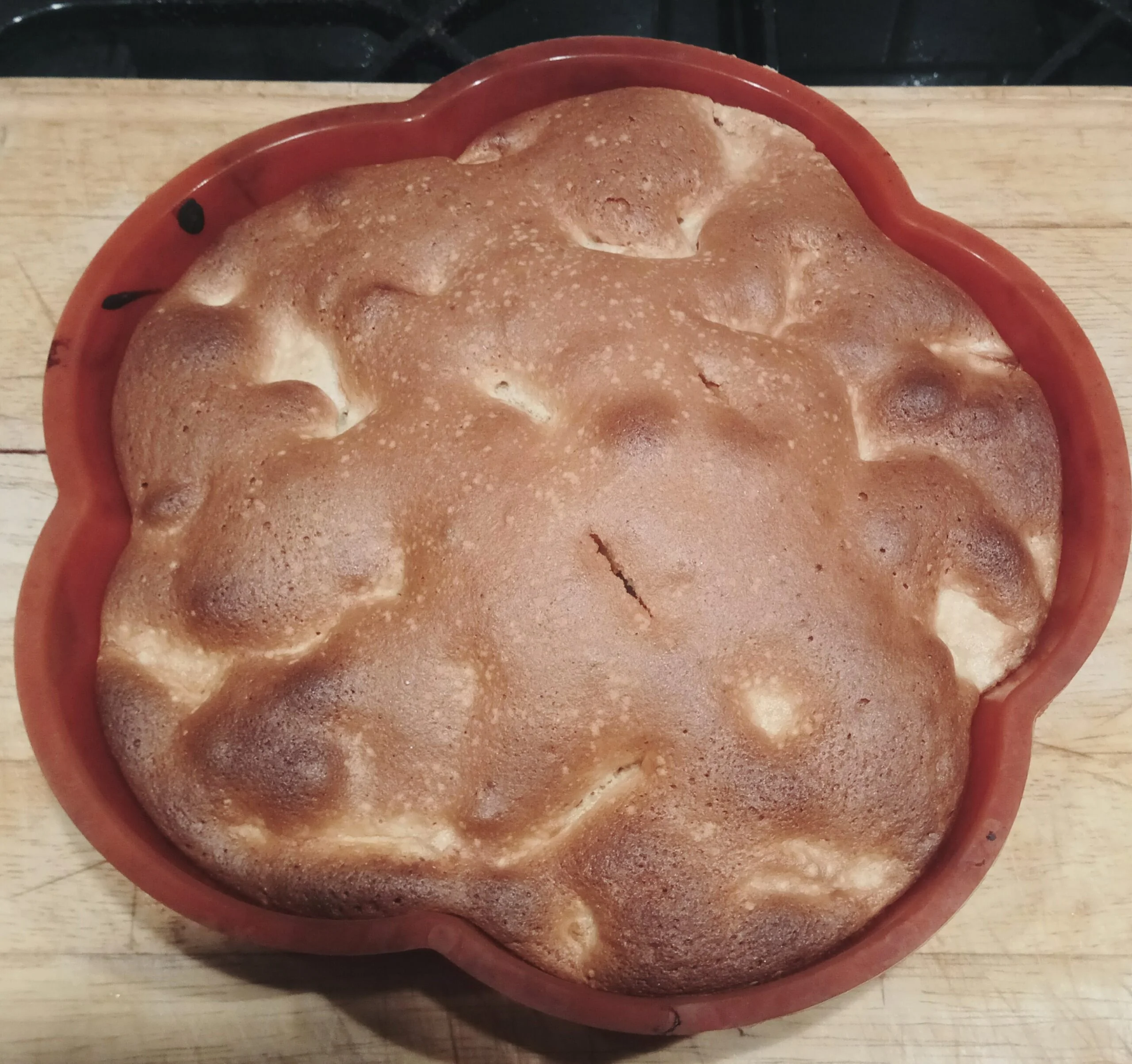 Простой пирог с яблоками