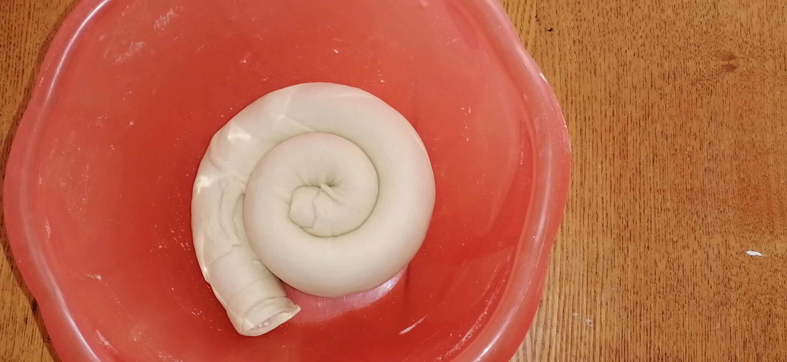 Самса из слоеного теста с мясом