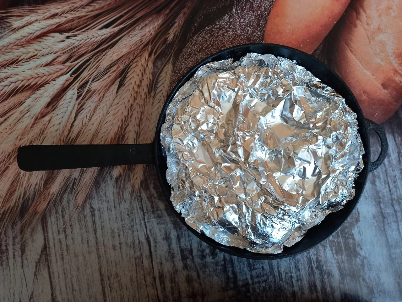 Запекаем куриные голени в духовке