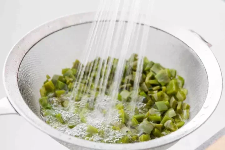 Салат из кактусов «Нопалитос»