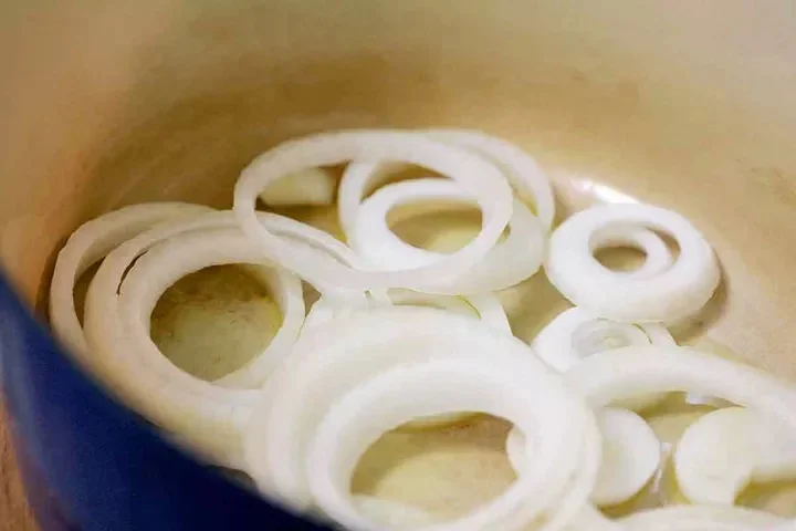 Bacalhau (португальское тушеное мясо соленой трески)