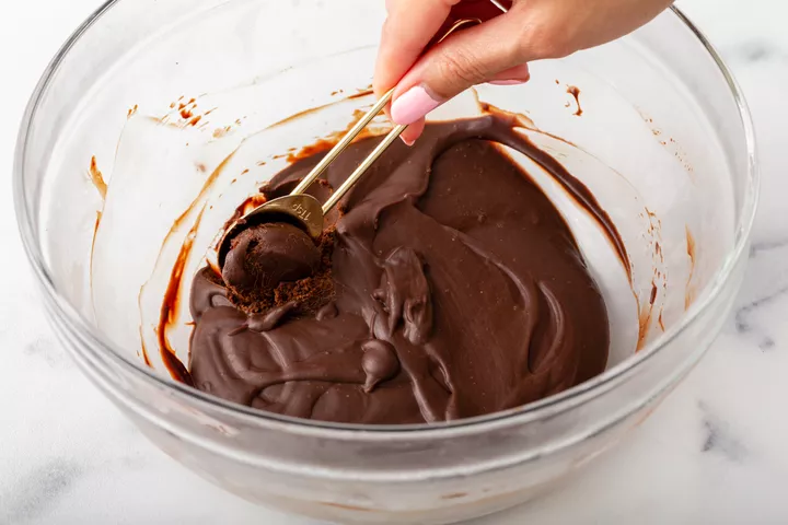 Как приготовить домашние шоколадные трюфели