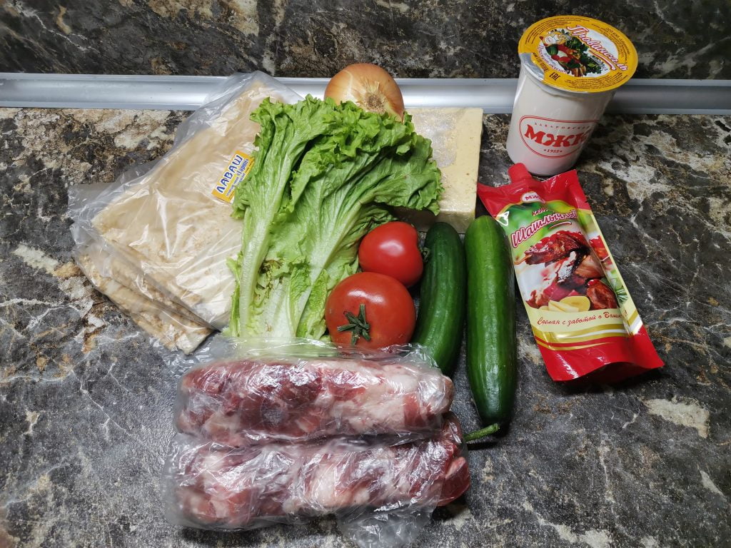 Домашний завертон с мясом и овощами