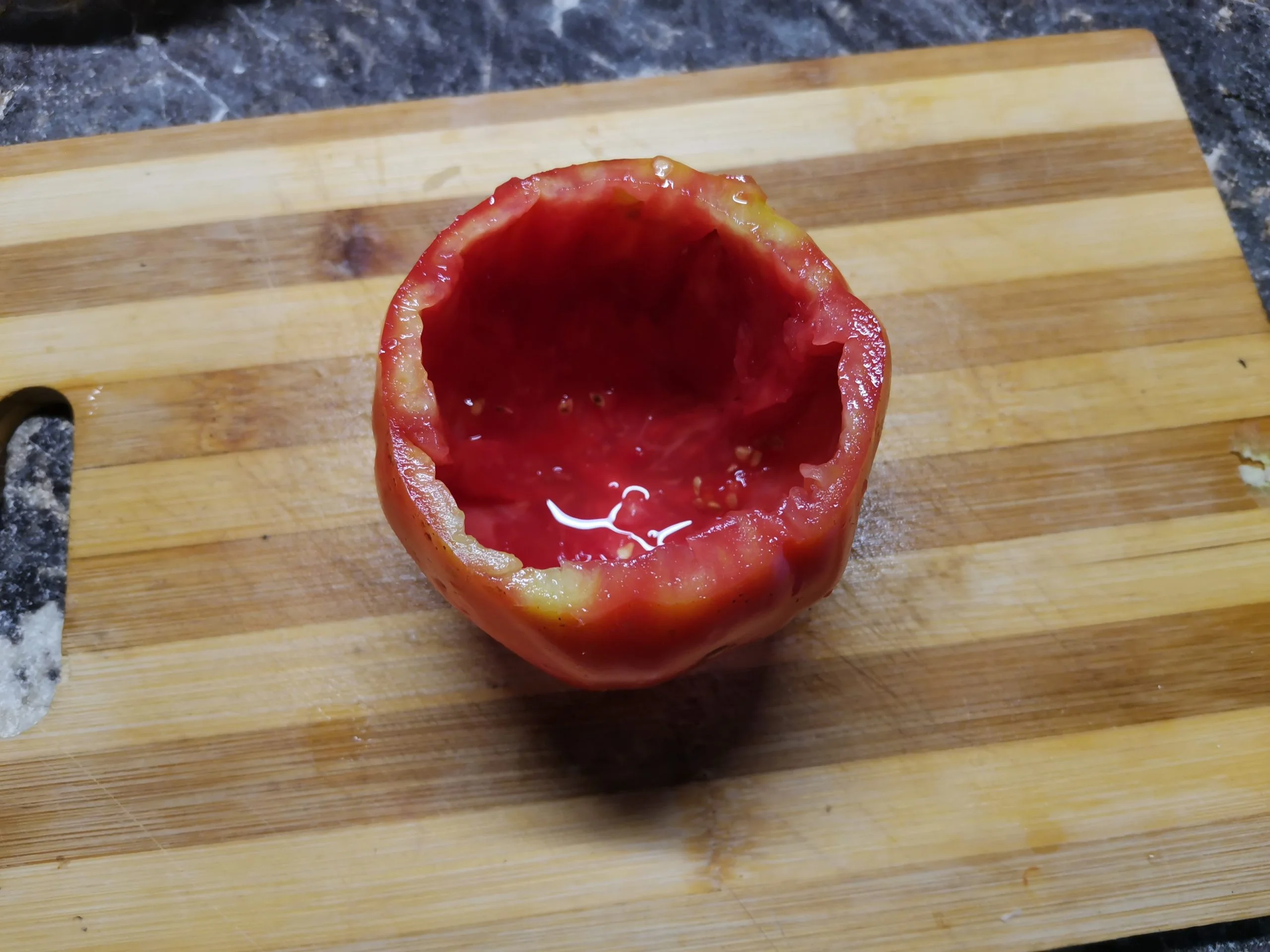 Помидоры, фаршированные мясом и рисом